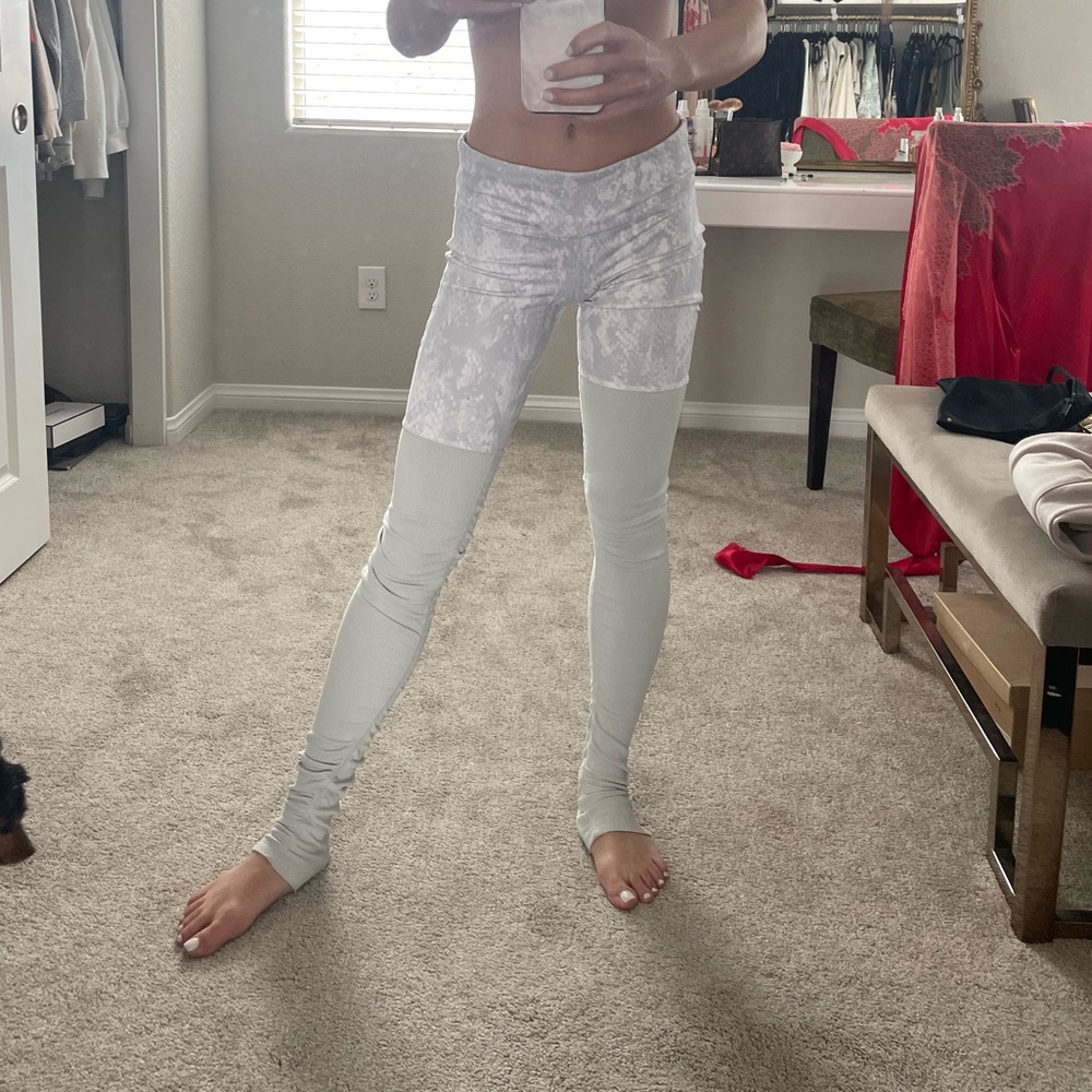 Alo leggings